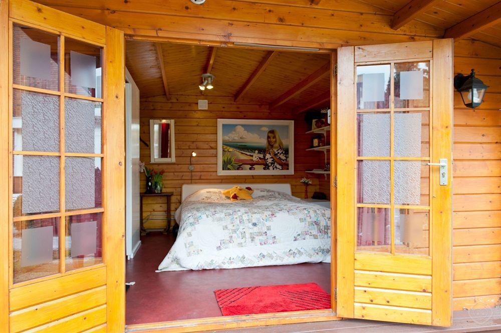Xaviera'S Bed And Breakfast Амстердам Екстериор снимка